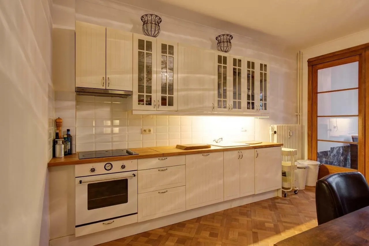 Aaa - Antwerp Centre - Art Deco - Bl27 Apartment